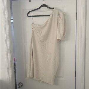 SHEIN Cream One-Shoulder Dress